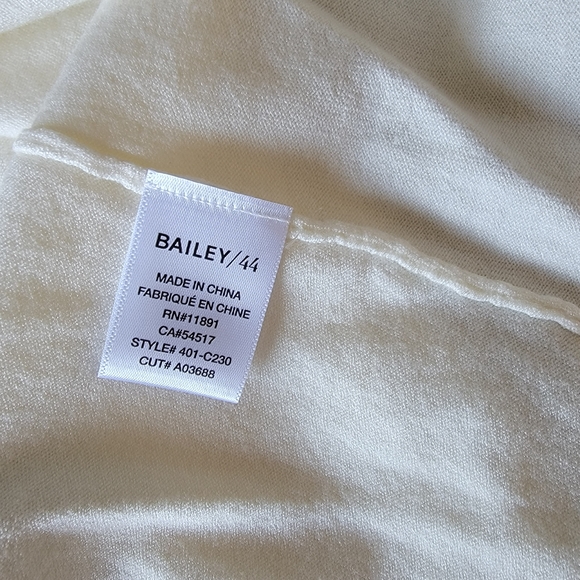 Saoco Sweater - Bailey 44 - Picture 8 of 10